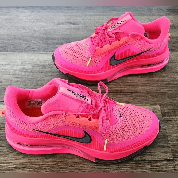 **NEW** Nike Air Zoom Pegasus Premium Sz 9.5 Hyper Pink Vibrant Neon Retail $210 - Picture 12 of 12